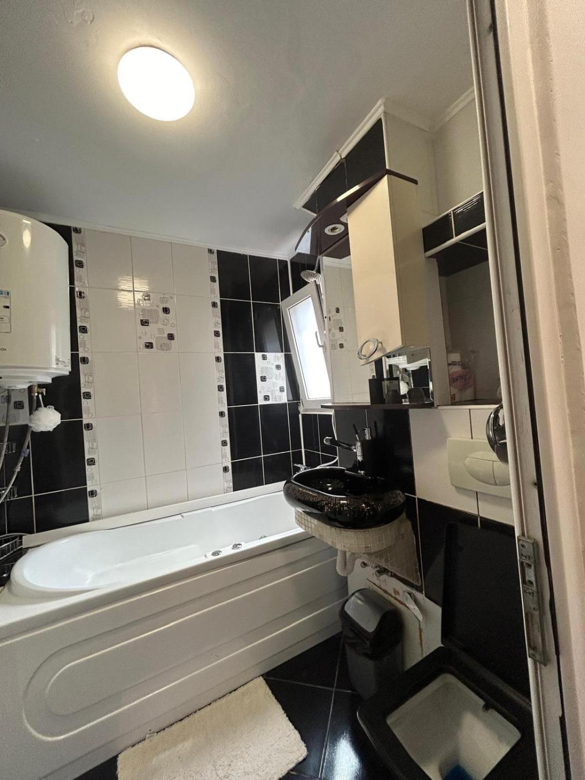 Rbg Apartament Бухарест Экстерьер фото